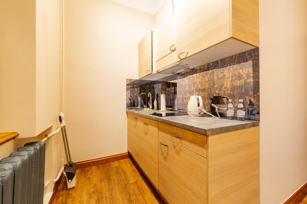 Cozy Storie'S Ap, 47Sqm, Renovated 2020, Free Parking Apartman Riga Kültér fotó
